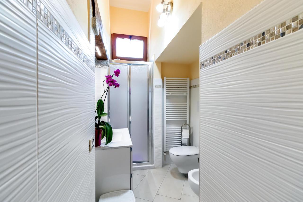 Il Giardino Degli Ulivi Bed & Breakfast Santa Maria Coghinas Bagian luar foto